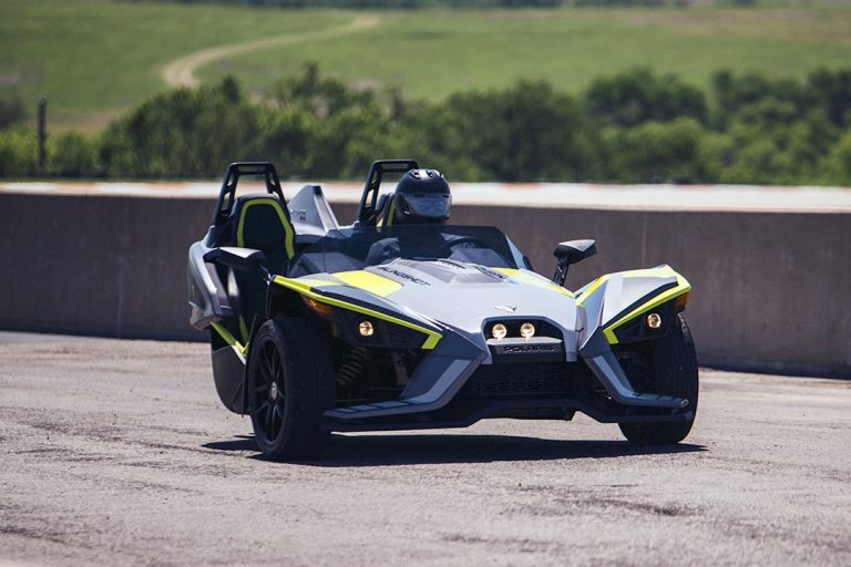 Test Drive A Polaris Slingshot; Get A Free Dinner