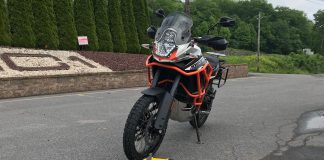 Lieback’s Lounge: 3 Motorcycles. 3 Breakdowns. 1 Week. KTM getting tire pressure