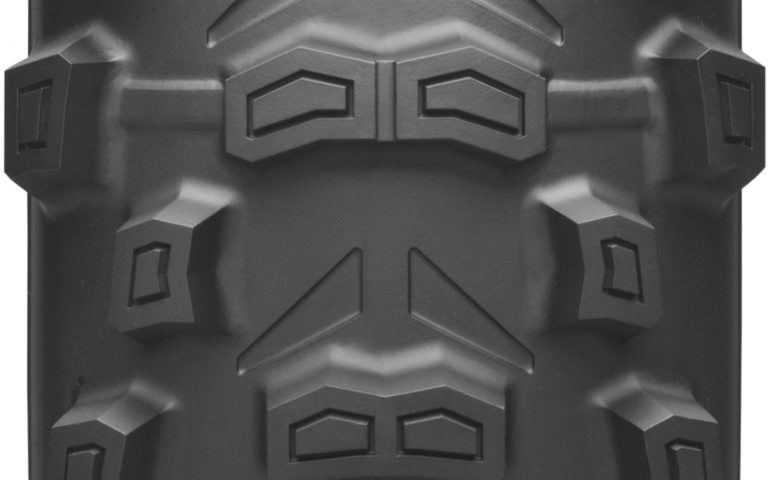 Bridgestone E50 tread