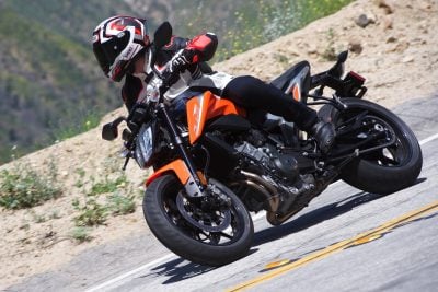 2019 KTM 790 Duke Review