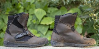 Gaerne Stelvio Aquatech Adventure Motorcycle Boots Review Gaerne Stelvio Aquatech motorcycle boots review - side