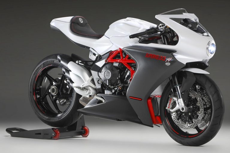 2020 MV Agusta Superveloce 800 First Look (9 Fast Facts)