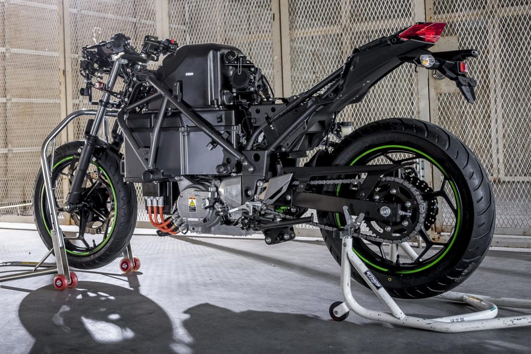 Kawasaki Electric Motorcycle First Look (8 Fast Facts)