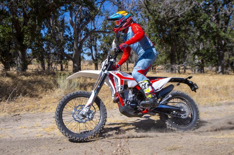 2020 Beta 500 RR-S Review: Italian Dual-Sport Motorcycle (23 Fast Facts)