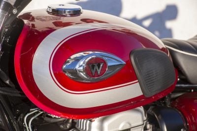 2020 Kawasaki W800 Review - Price