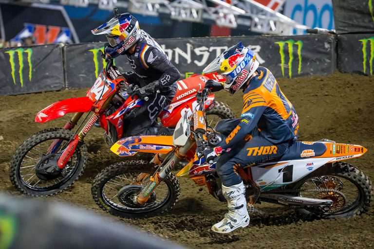 2020 Oakland Supercross Results and Coverage: Tomac Responds