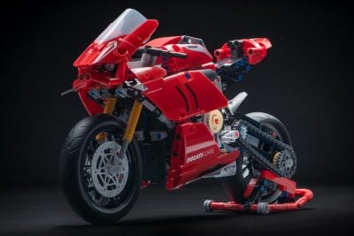 Lego Technic Ducati Panigale V4 R Superbike Model