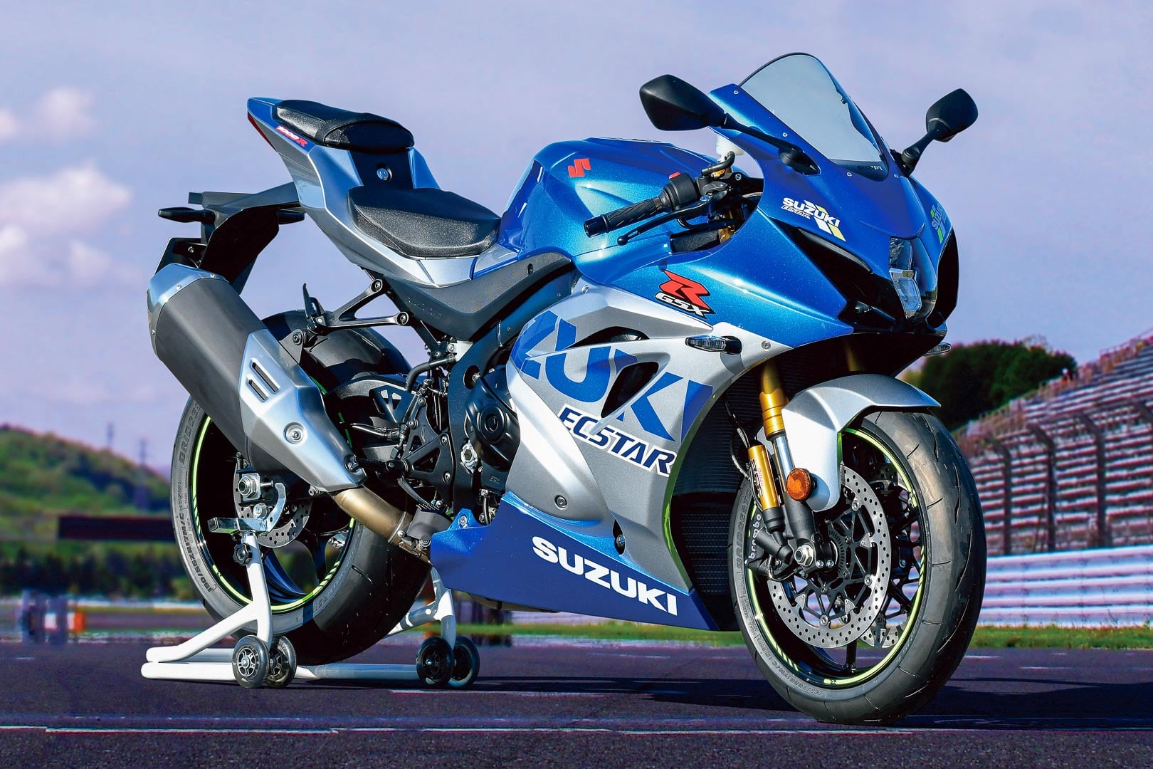 2020 Suzuki GSX R1000R 100th Anniversary Limited Edition First Look 2020 Suzuki GSX R1000R 100th Anniversary Limited Edition First Look