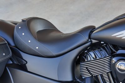 2021 Indian Dark Horse Vintage seat height