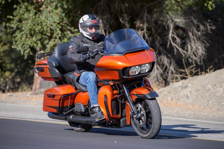 2020 Harley-Davidson Road Glide Limited Review (15 Fast Facts)