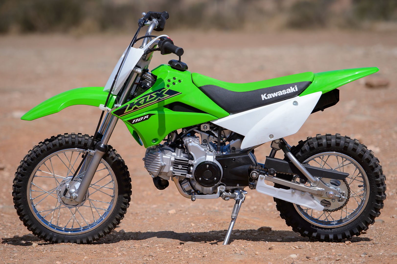 2021 Kawasaki KLX110R Review: Dirt Bike Test For Kids