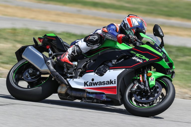2021 Kawasaki Ninja ZX-10R Review (17 Fast Facts From the Track)