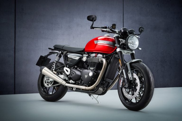 2022 Triumph Speed Twin First Look (A Dozen Fast Facts)