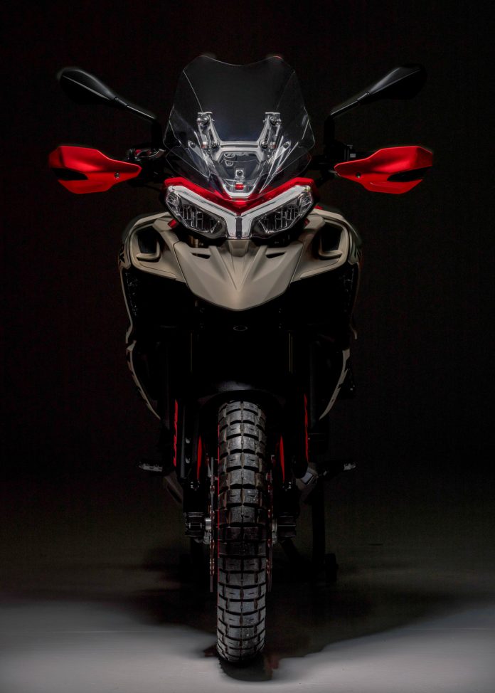 2022 Benelli TRK 800 First Look [12 Fast Facts: New ADV Motorcycle]
