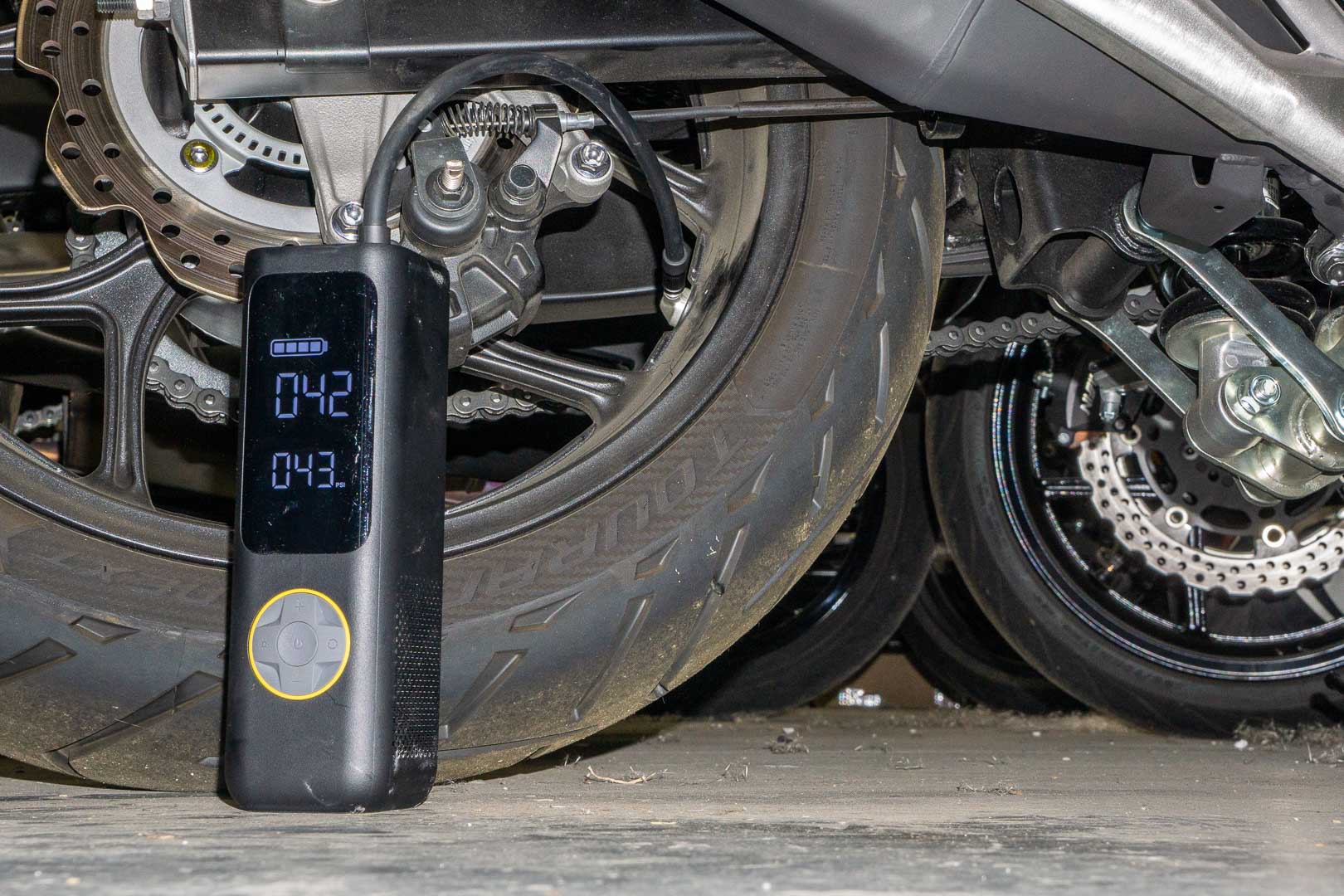 Fanttik X8 Apex Tire Inflator Review: The Pressure Is On!