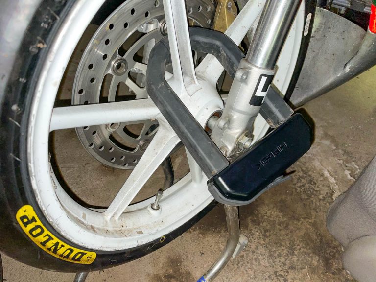 Hiplok D1000 Review: Anti-Angle Grinder Motorcycle Lock