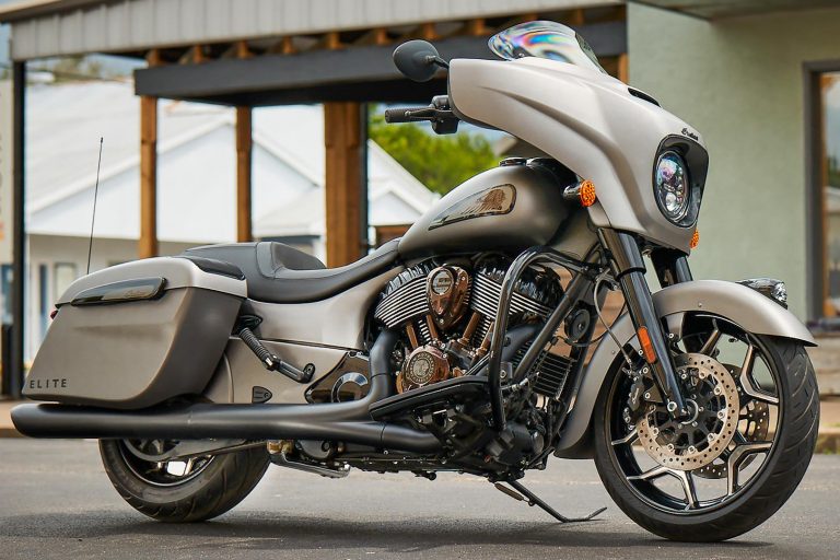 2022 Indian Chieftain Elite First Look [Luxury Bagger Fast Facts]