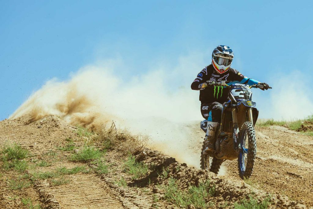 Bell Moto10 Eli Tomac Eagle Replica Helmet First Look [OffRoad]