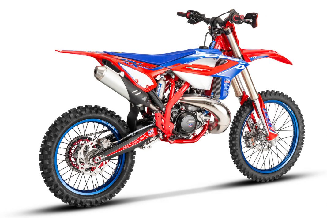 2023 Beta 300 RX First Look [2Stroke Motocrosser Updated]