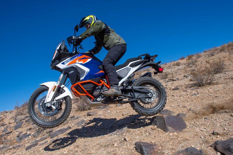 2022 KTM 1290 Super Adventure R Review [29 Fast Facts]