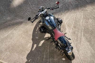 2023 BMW R nineT 100 Years Edition First Look: Oxblood red seat