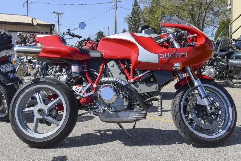 Dairyland Double-Dip: 2023 Spring Slimey Crud Run, Museum Stop