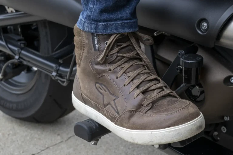 Alpinestars J-6 Shoes Review [Not Just Made For Urban Riding]