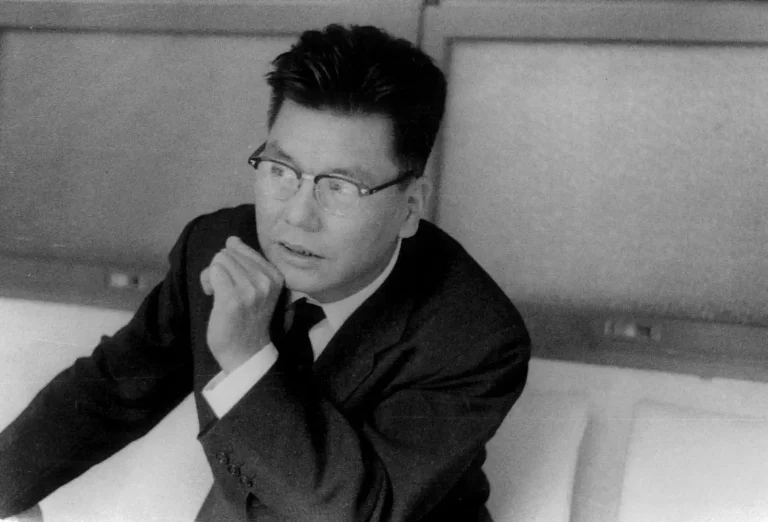 TITLE: Honda’s Takeo Fujisawa Enters Automotive Hall of Fame