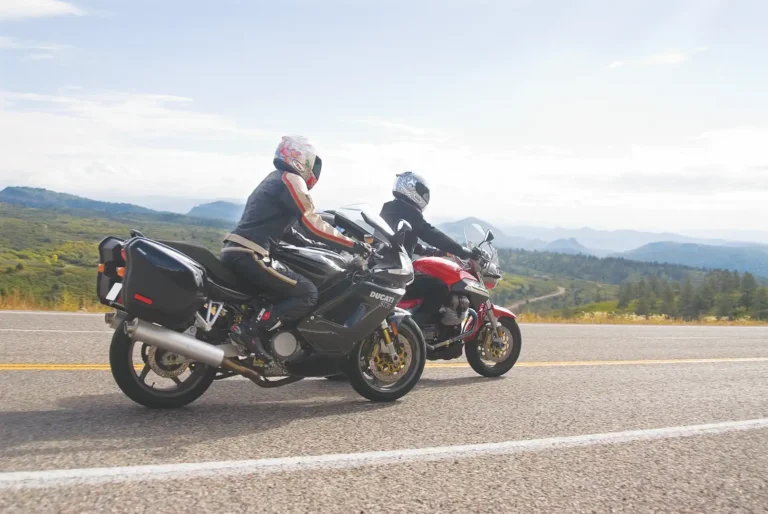 Ducati Moto Guzzi Test: Breva 1100 and ST3 S.