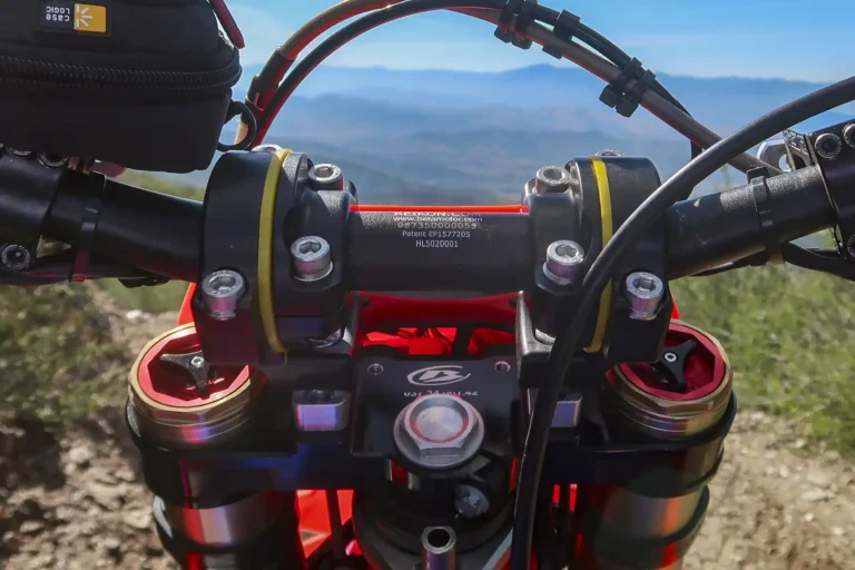 Urmosi 720 SBC Review [Soft Off-Road Handlebar Clamp]