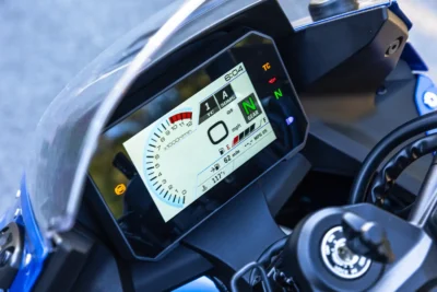 2024 Suzuki GSX-8R First Look: TFT dash