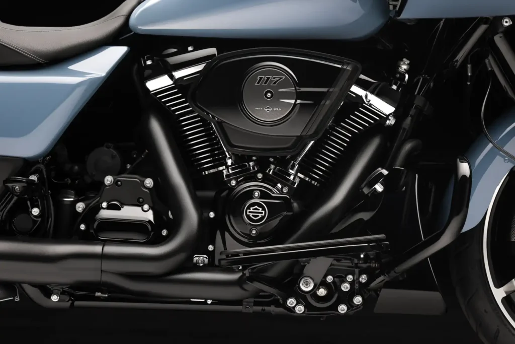 2024 Harley-Davidson Road Glide Milwaukee-Eight 117 engine