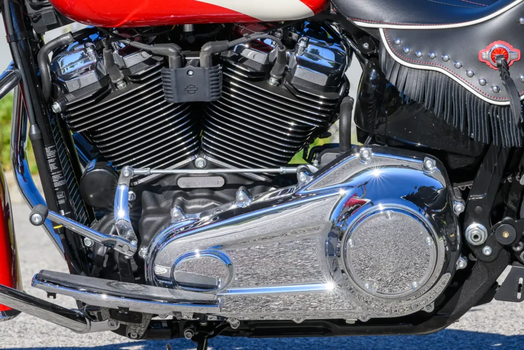 2024 Harley-Davidson Hydra-Glide Revival Milwaukee-Eight 114 V-twin engine