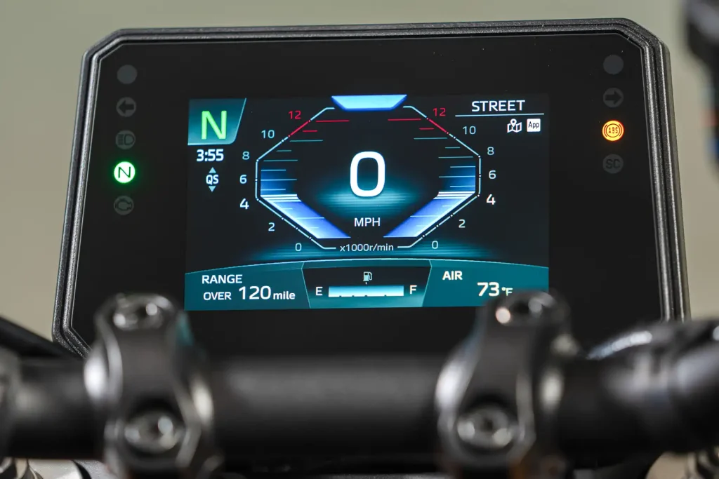 2024 Yamaha MT-09 five-inch TFT display