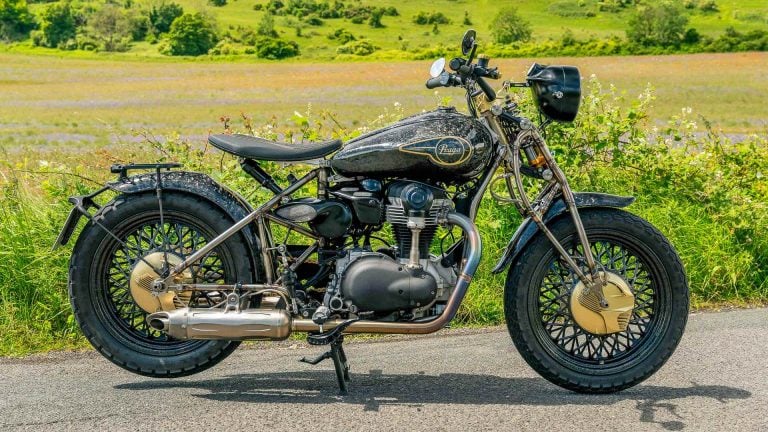 Praga ZS 800 Inside Look [Steampunk Luxury Czech Motorcycle]