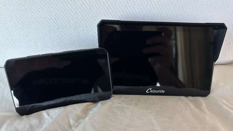 Chigee AIO-5 Play for BMW vs. Carpuride W702B Comparison