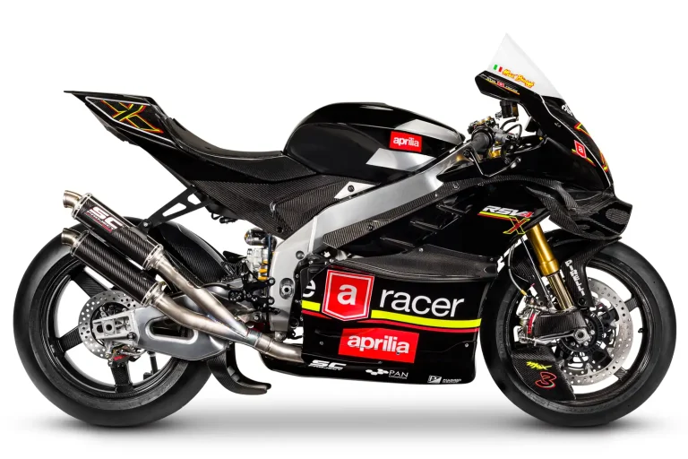 Aprilia RSV4 X ex3ma First Look [9 Fast Facts]