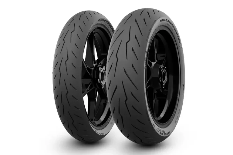 Pirelli Diablo PowerCruiser Motorcycle Tire First Look