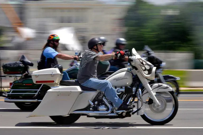 Motorcyclist Fatalities Decline In 5 Major States From 2022-24