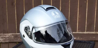 AGV Streetmodular Helmet Review: Dual Certifications and More