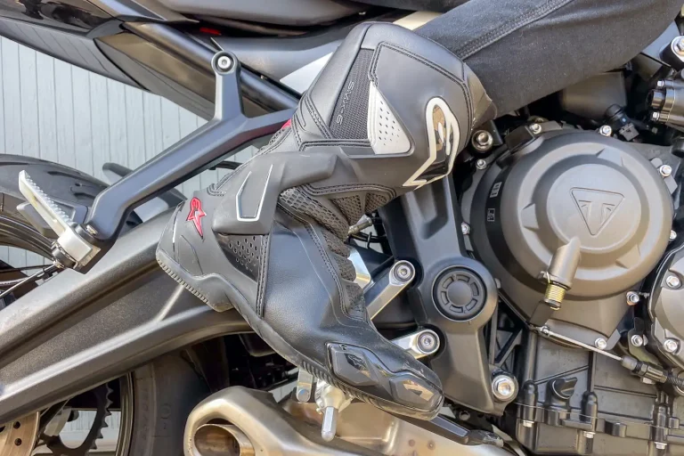 Alpinestars Stella SMX-6 v3 Boots Review: Canyon Ready