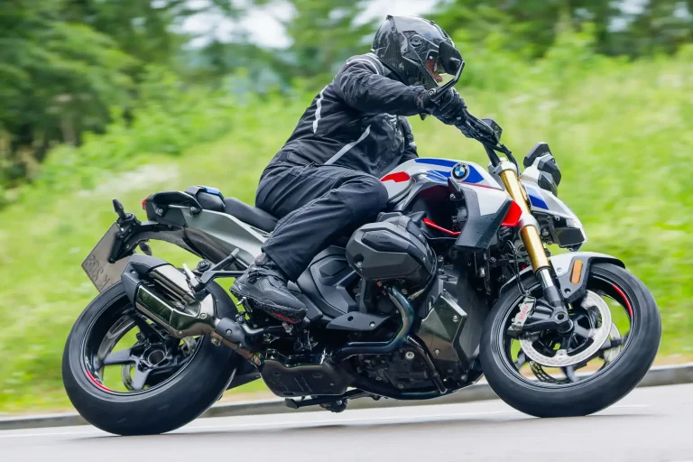 2026 BMW R 1300 R Review: A Dozen Fast Facts from Germany