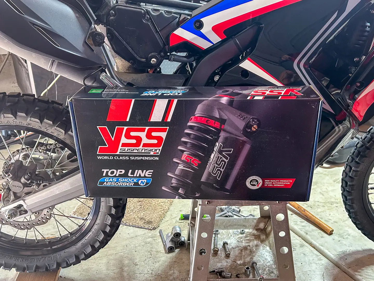 YSS MG456 Shock Evaluate For Honda CRF300L Rally Challenge Bike YSS MG456 Shock Evaluate For Honda CRF300L Rally Challenge Bike