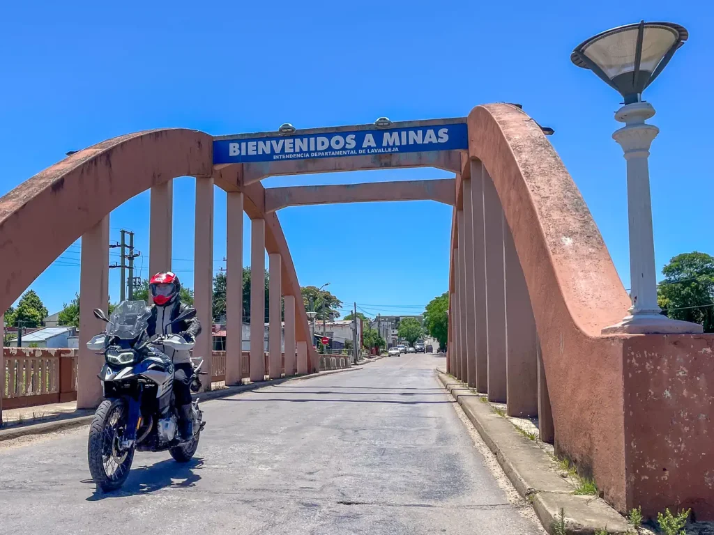 BMW Adventure In Uruguay on F 900 GS and F 850 GS Trophy: Minas