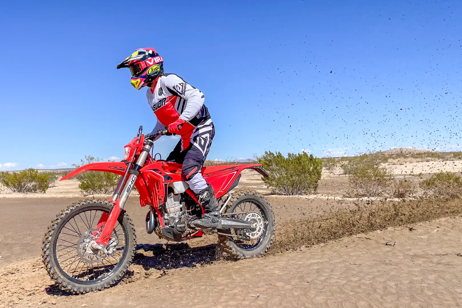 Answer Racing Akron Nitrus Gearset Review: Desert tested