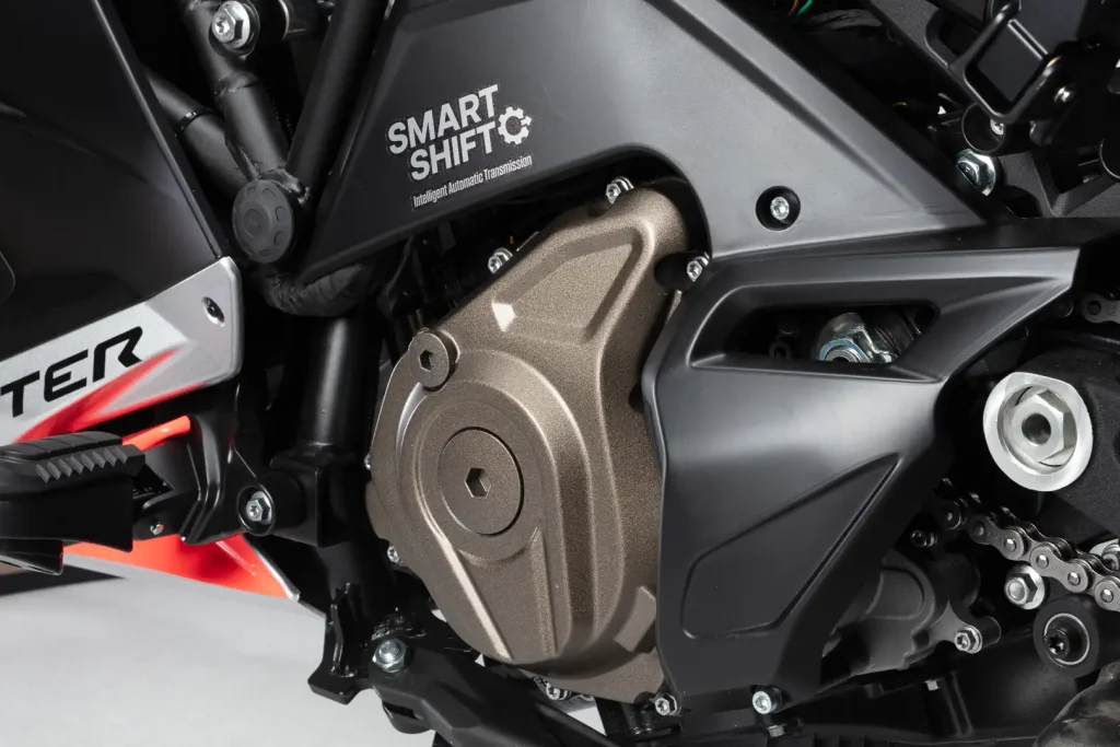 2026 Italjet Dragster 459 Twin: Automatic six-speed transmisison