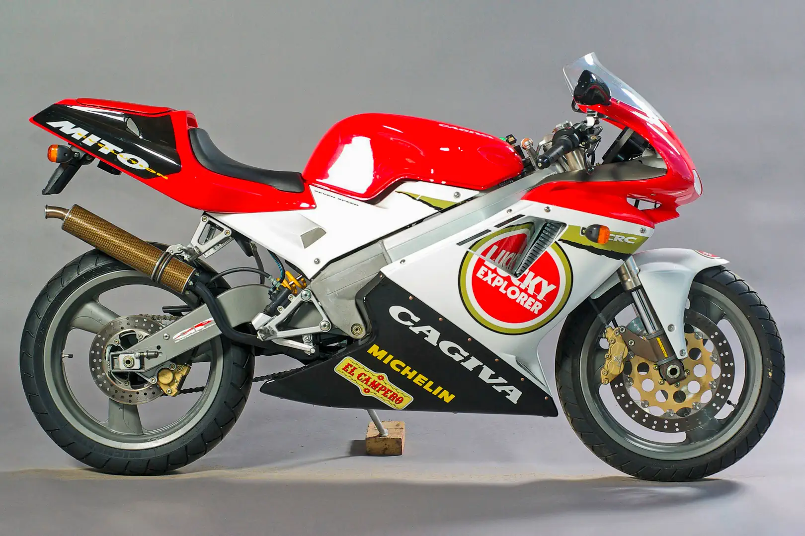 A History of Cagiva Motorcycles: Champagne Supernova