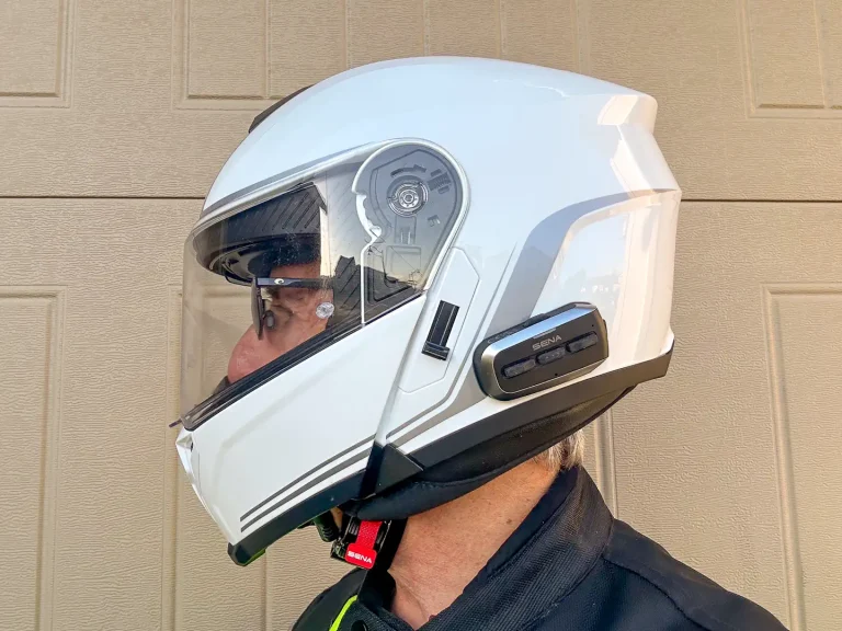 Sena Outrush 2 Review: Modular Smart Motorcycle Helmet