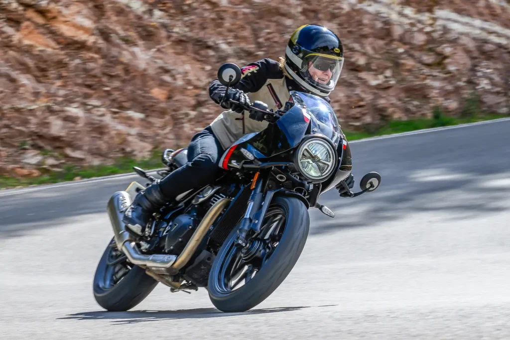 2026 Triumph Thruxton 400 Review: Cafe Racer