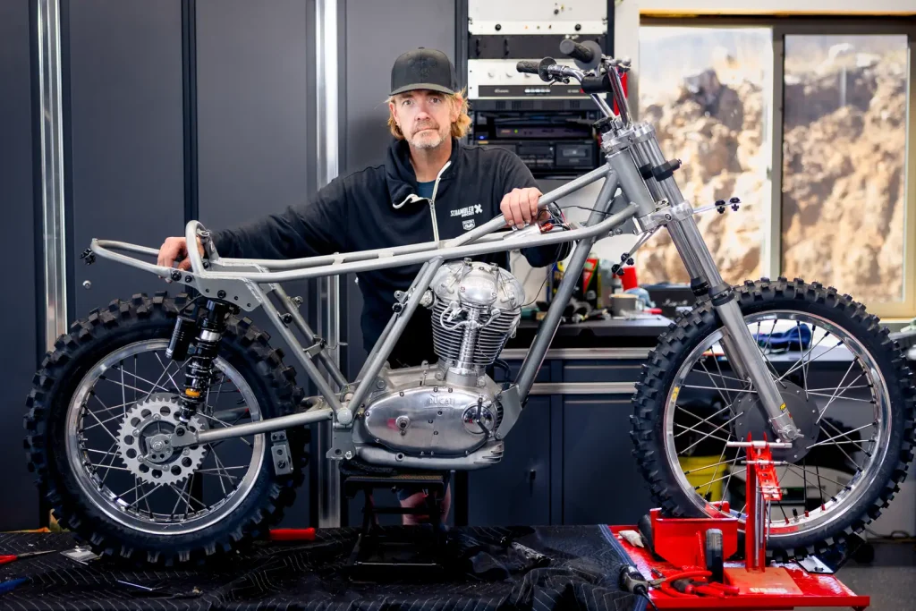1971 Ducati 450 R/T Desmo restoration